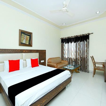 Hotel Sanjog International Amritsar Buitenkant foto