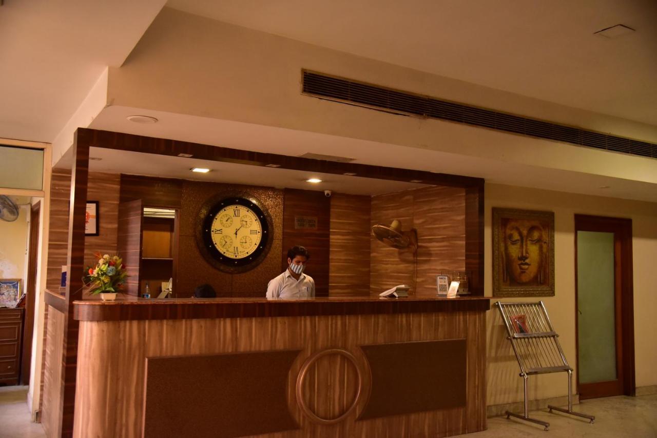 Hotel Sanjog International Amritsar Buitenkant foto