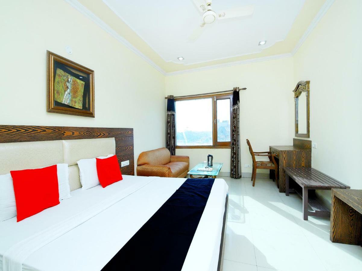 Hotel Sanjog International Amritsar Buitenkant foto