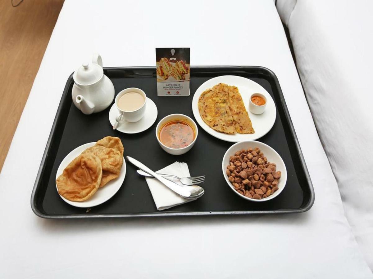Hotel Sanjog International Amritsar Buitenkant foto